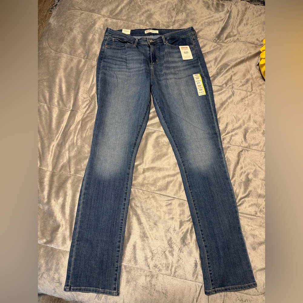 Signature by Levi Strauss 16L Women's Straight Leg Jeans - Blue